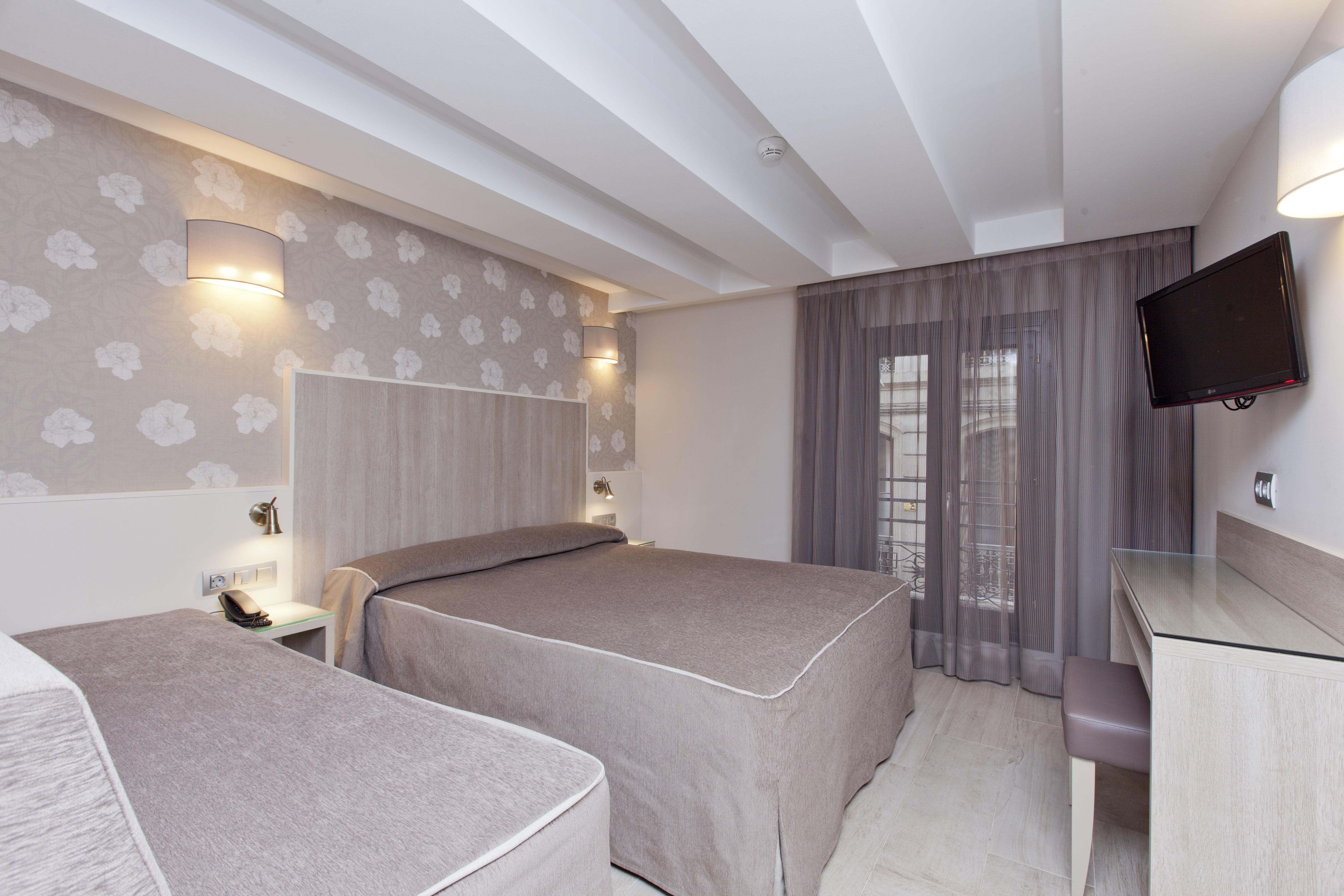 Hotel Santa Marta Барселона Екстериор снимка
